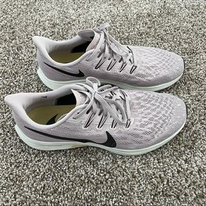 Lavender Nike Women’s Air Zoom Pegasus 36